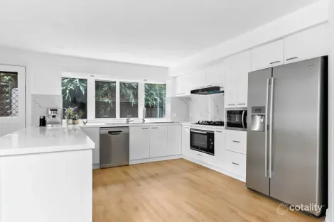 Property photo of 3 Bridges Street Glen Iris VIC 3146