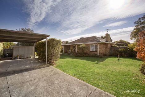 Property photo of 8 Juniper Avenue Glen Waverley VIC 3150