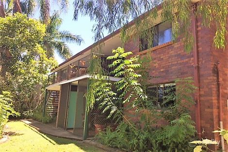 2/2 Anthony Ave, Mooloolaba, QLD 4557