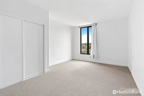 Property photo of 13 Henry Street Doncaster VIC 3108