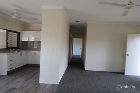 Property photo of 7 Carmel Close Woree QLD 4868