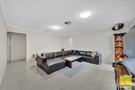 Property photo of 9 Equine Court Tarneit VIC 3029