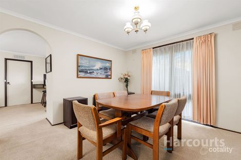 Property photo of 13 Ellerton Square Wantirna VIC 3152