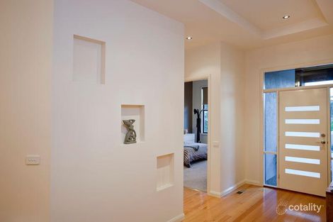 Property photo of 12 Alpaca Court Kangaroo Flat VIC 3555