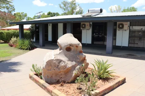 8 Tindal St, Katherine South, NT 0850