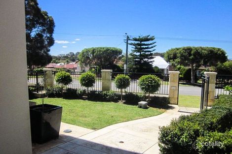 Property photo of 21 Edinboro Street Mount Hawthorn WA 6016