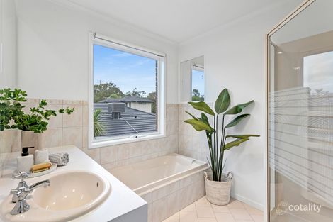 Property photo of 67 Raphael Crescent Frankston VIC 3199