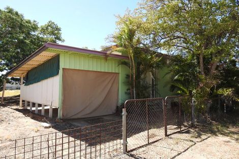 116 Gidyea St, Barcaldine, QLD 4725