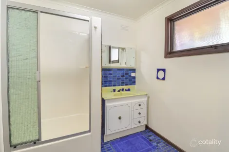 Property photo of 100 Peppin Drive Bonnie Doon VIC 3720