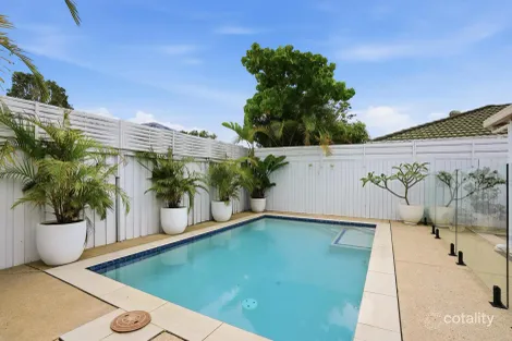 Property photo of 33 Ottelia Drive Elanora QLD 4221