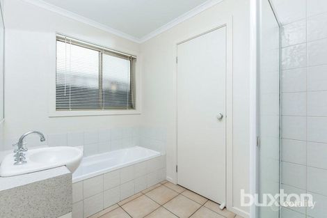 Property photo of 15 Elizabeth Street St Albans Park VIC 3219