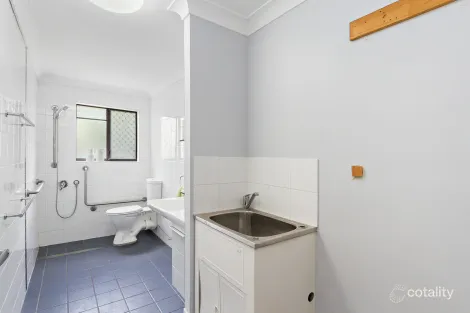 Property photo of 2/5 Grosvenor Road Indooroopilly QLD 4068