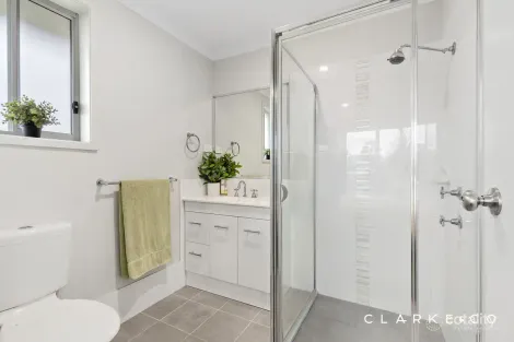 Property photo of 12 Hosking Place Cessnock NSW 2325