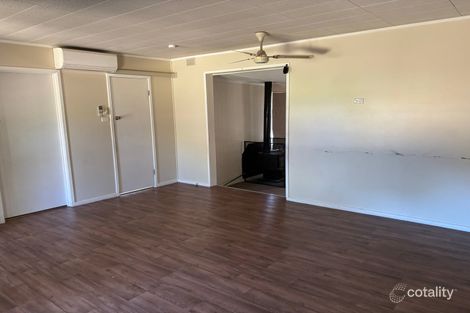 Property photo of 16 Elizabeth Avenue Tintinara SA 5266