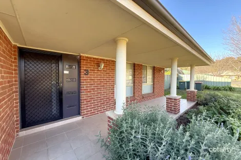 Property photo of 3 Mayoh Place Young NSW 2594