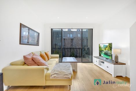 Property photo of 11 Rivet Walk Maidstone VIC 3012