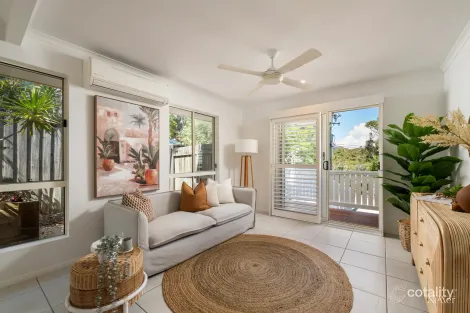 Property photo of 2/1 Wildflower Street Sunshine Beach QLD 4567