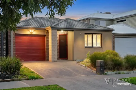 4 Nebula Cres, Mickleham, VIC 3064