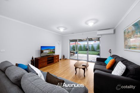 Property photo of 11 Phoenix Avenue Cranbourne VIC 3977