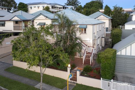 Property photo of 8/62 Central Avenue Indooroopilly QLD 4068