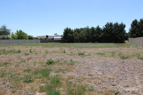 Property photo of 8 Dundas Place Miners Rest VIC 3352