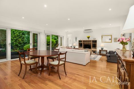 Property photo of 2/17A Kalang Road Camberwell VIC 3124