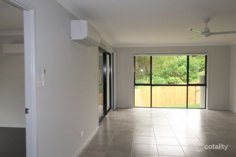 Property photo of 2/13 Lemon Myrtle Place Woombye QLD 4559