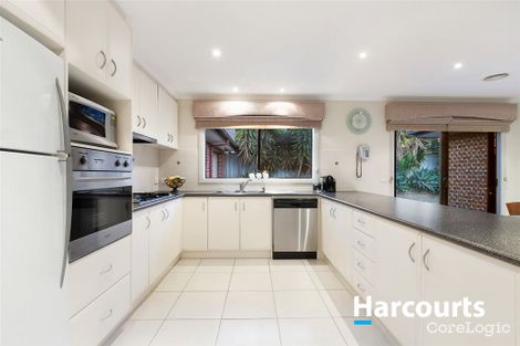 Property photo of 6 Ward Drive Mill Park VIC 3082