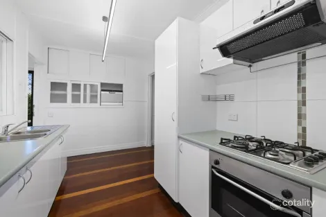 Property photo of 68 Arrol Street Camp Hill QLD 4152