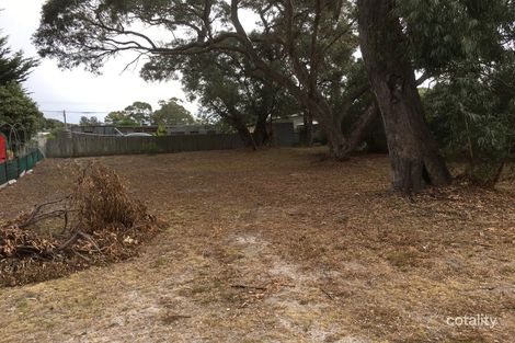 27 Centre Rd, Loch Sport, VIC 3851