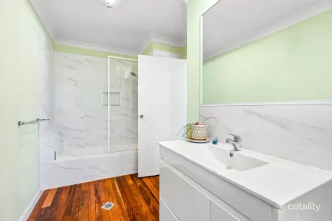 Property photo of 6 Orme Drive Russell Island QLD 4184