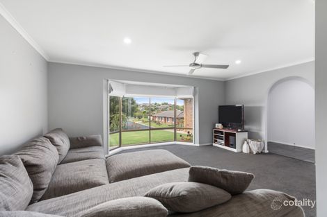 Property photo of 11 Shalamar Crescent Mount Gambier SA 5290
