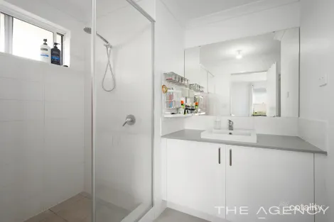 Property photo of 6/536 Nicholson Road Canning Vale WA 6155