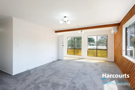 Property photo of 16 Mackellar Drive Boronia Heights QLD 4124