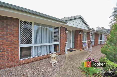 26 Eucumbene Dr, Petrie, QLD 4502
