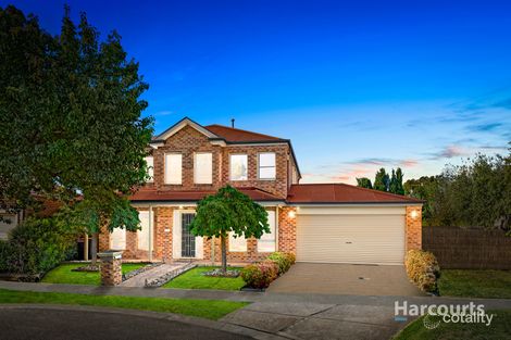 8 Copse Wood Bend, Caroline Springs, VIC 3023