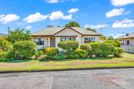 Property photo of 7 Southern Avenue Tarro NSW 2322