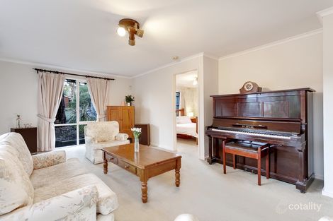 Property photo of 32 Jull Parade Ringwood North VIC 3134
