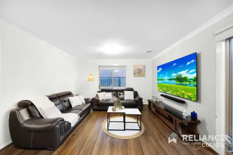 Property photo of 4 Gillian Place Point Cook VIC 3030