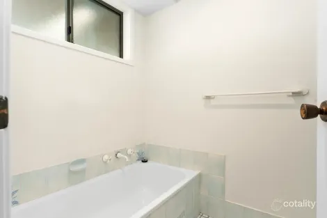 Property photo of 61 Campbell Parade Mannering Park NSW 2259