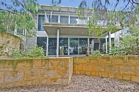 11a Mckenzie Rd, Shoalwater, WA 6169