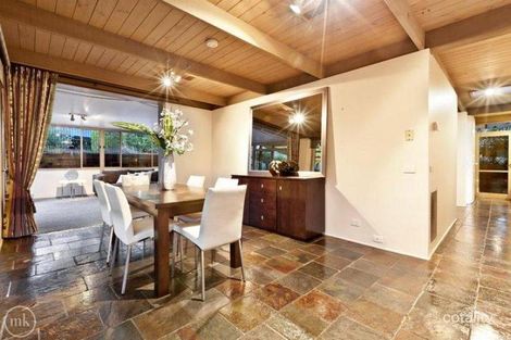 Property photo of 62 Warringah Crescent Eltham North VIC 3095