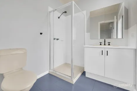 Property photo of 1/10 Edwards Road Werribee VIC 3030