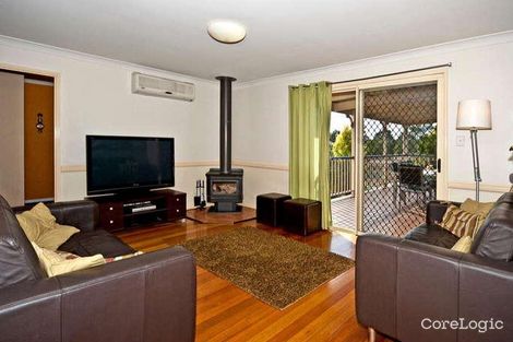 Property photo of 9 Skinner Crescent Silkstone QLD 4304