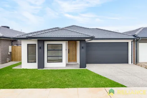 65 Metroon Dr, Weir Views, VIC 3338