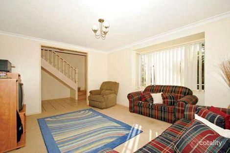 Property photo of 17 Sandpiper Place Green Point NSW 2251