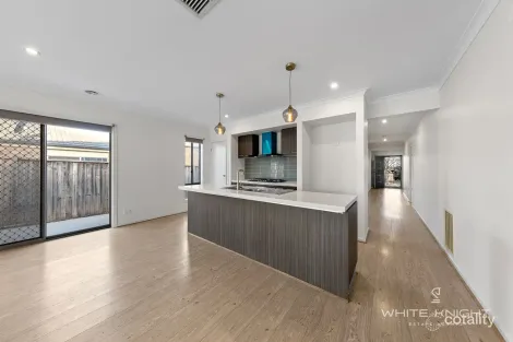 Property photo of 40 Oakpark Drive Harkness VIC 3337