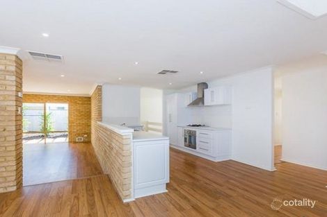 Property photo of 118 Casserly Drive Leeming WA 6149