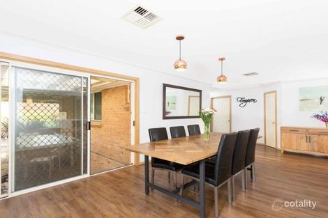 Property photo of 3 Pinnaroo Close Belmont North NSW 2280