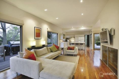 Property photo of 2 Wave Street Hampton VIC 3188